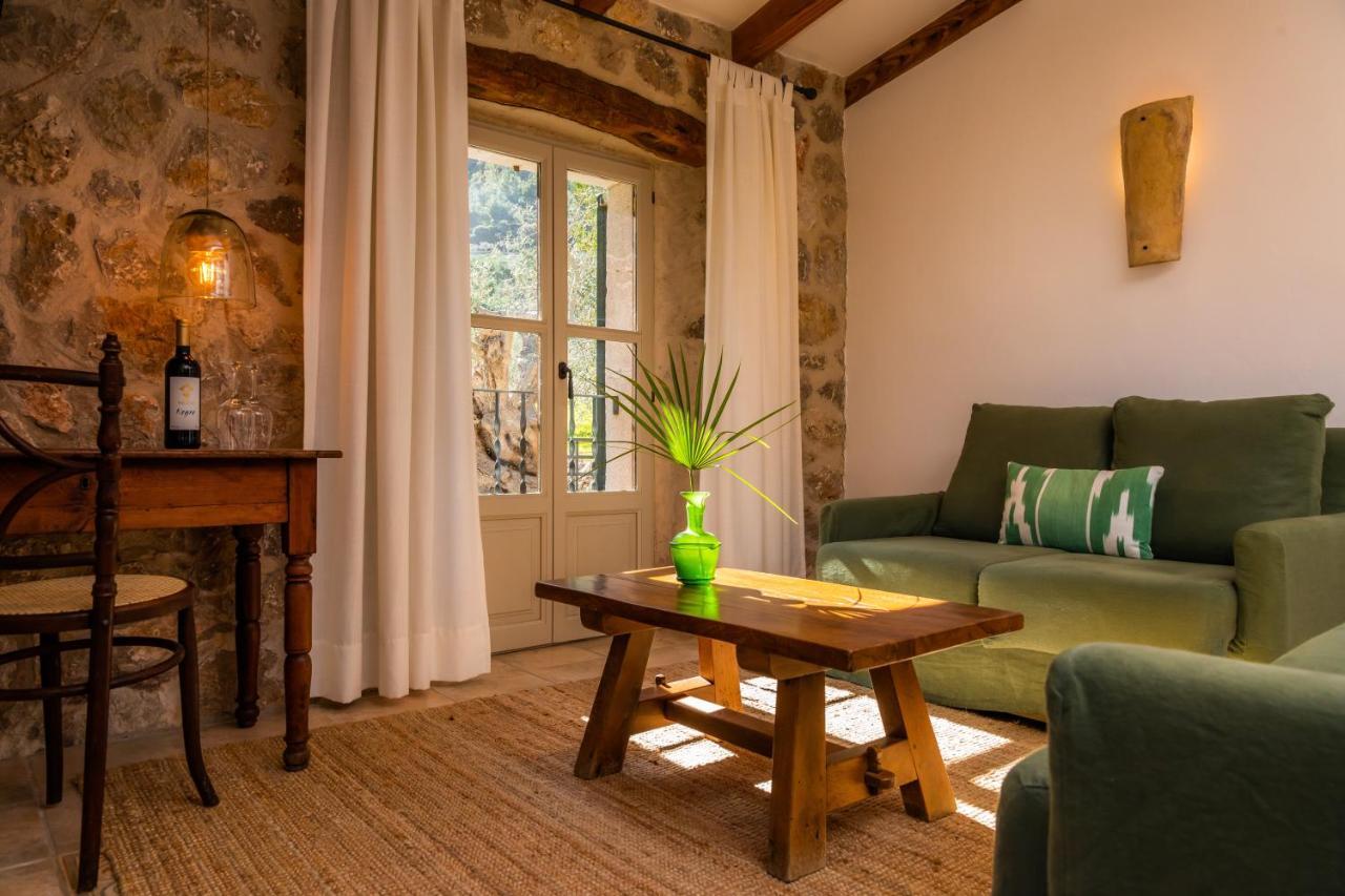Albellons Hotel Binibona