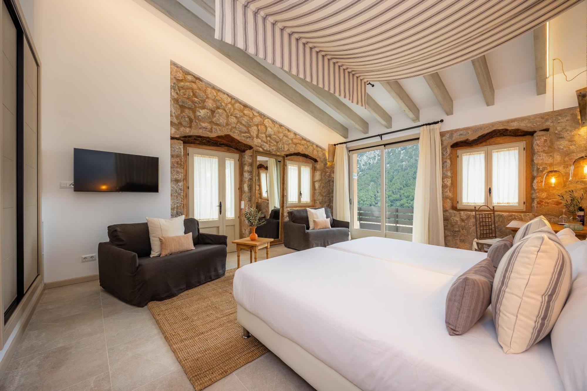 Albellons Hotel 4*